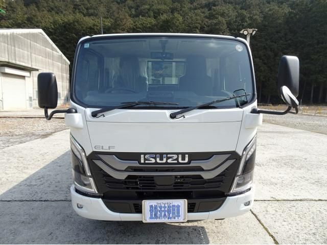 ISUZU ELF 2025 Image 31