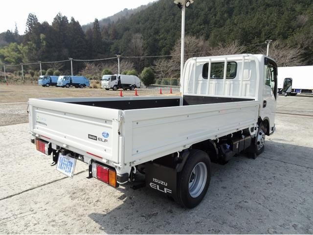 ISUZU ELF 2025 Image 31
