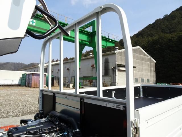 ISUZU ELF 2025 Image 31