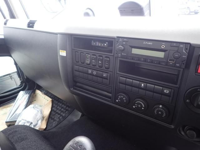 MITSUBISHI FUSOU FIGHTER 2025 Image 31