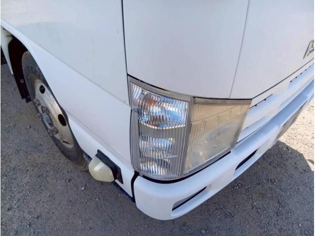 ISUZU ELF 2013 Image 31