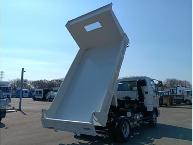 MITSUBISHI FUSOU FIGHTER 2025 Image 31