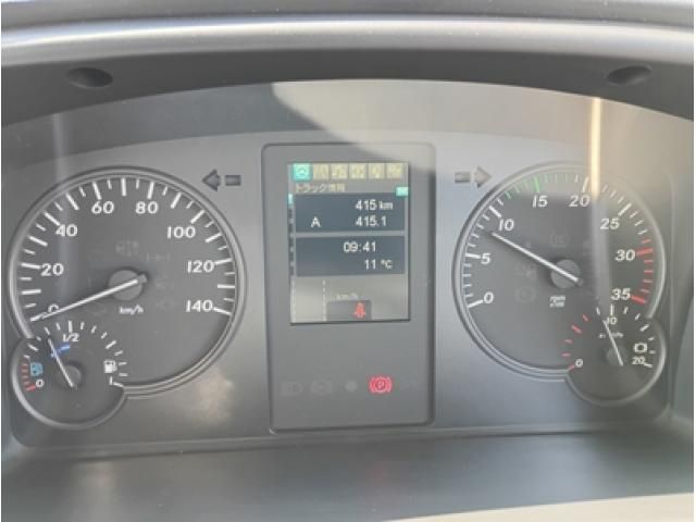 MITSUBISHI FUSOU FIGHTER 2025 Image 31