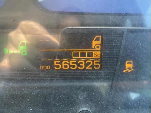 NISSAN DIESEL QUON 2016 Image 31