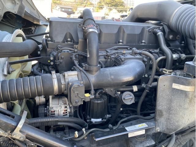 NISSAN DIESEL QUON 2016 Image 31