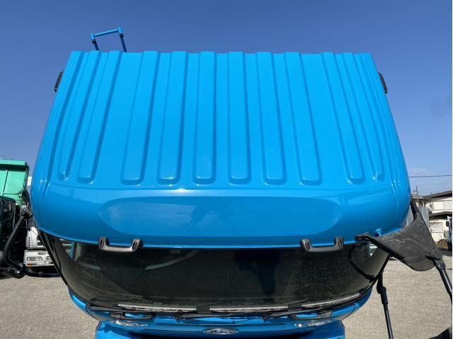 NISSAN DIESEL QUON 2016 Image 31