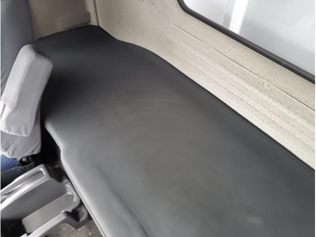 ISUZU FORWARD 2021 Image 31