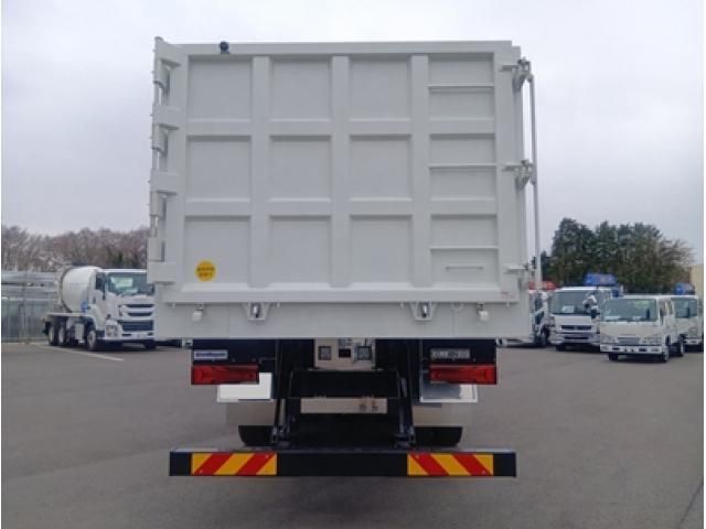 MITSUBISHI FUSOU SUPER GREAT 2025 Image 31