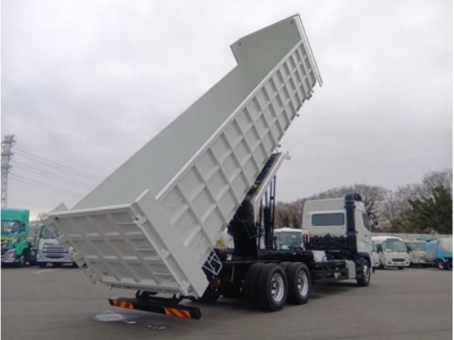 MITSUBISHI FUSOU SUPER GREAT 2025 Image 31