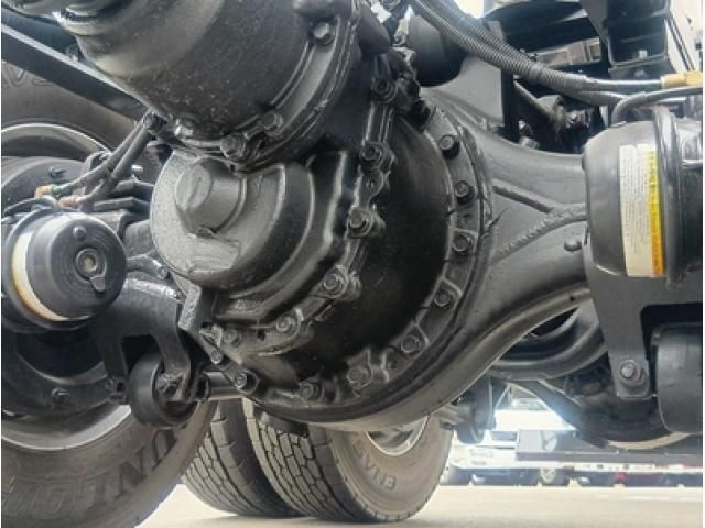 MITSUBISHI FUSOU SUPER GREAT 2025 Image 31