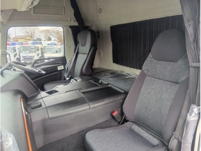 MITSUBISHI FUSOU SUPER GREAT 2025 Image 31