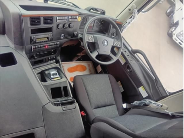 MITSUBISHI FUSOU SUPER GREAT 2025 Image 31