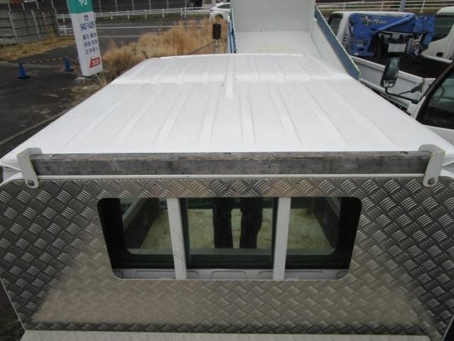 ISUZU ミゼット 2012 Image 31