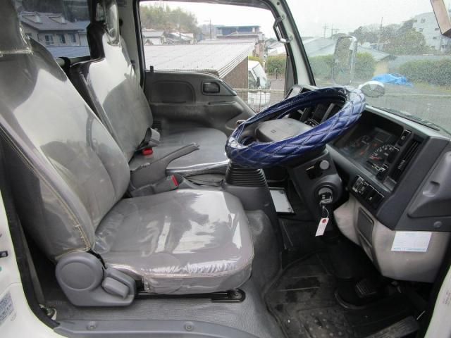 ISUZU ミゼット 2012 Image 31