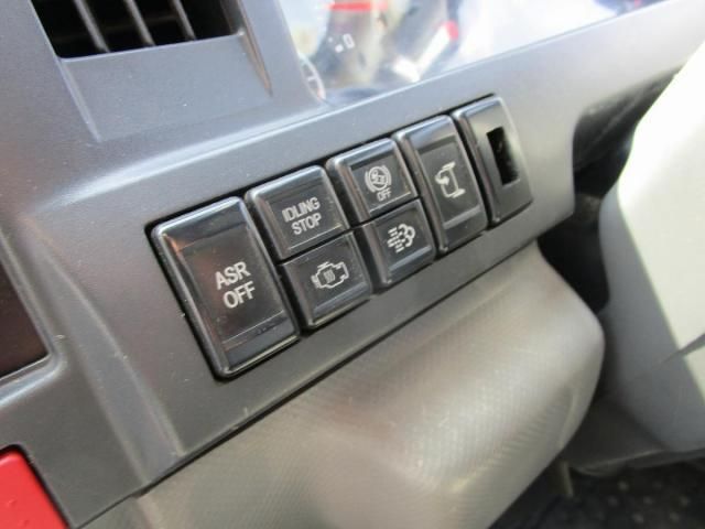 ISUZU ミゼット 2012 Image 31