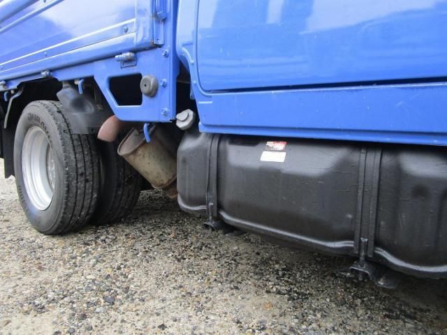 ISUZU ミゼット 2007 Image 31