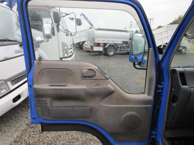 ISUZU ミゼット 2007 Image 31
