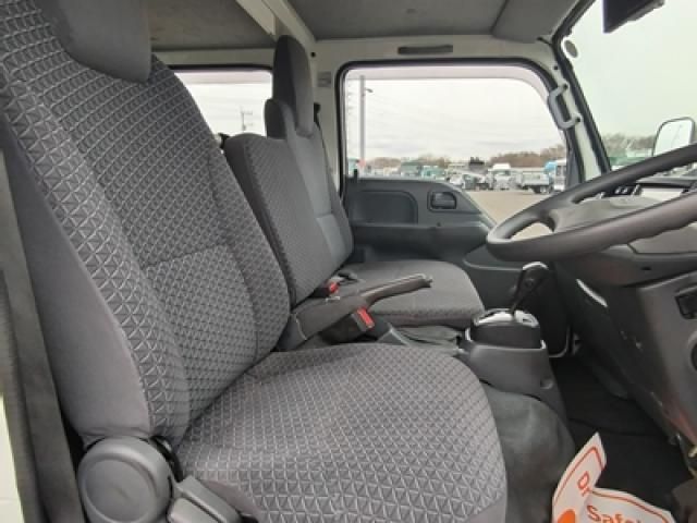 ISUZU ELF 2020 Image 31