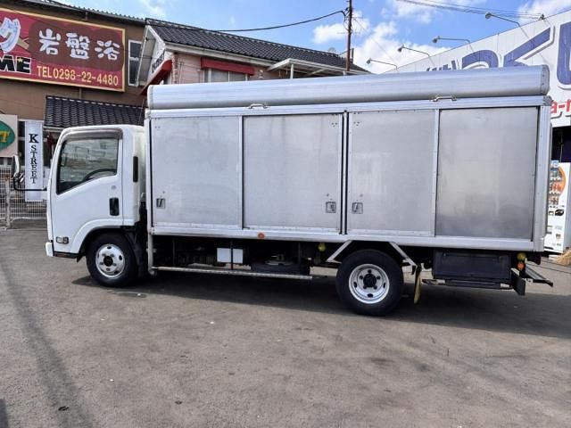 ISUZU ELF 2015 Image 31