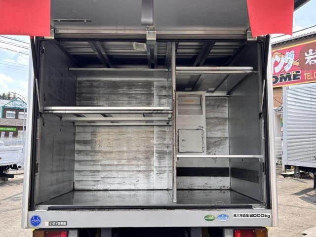 ISUZU ELF 2015 Image 31