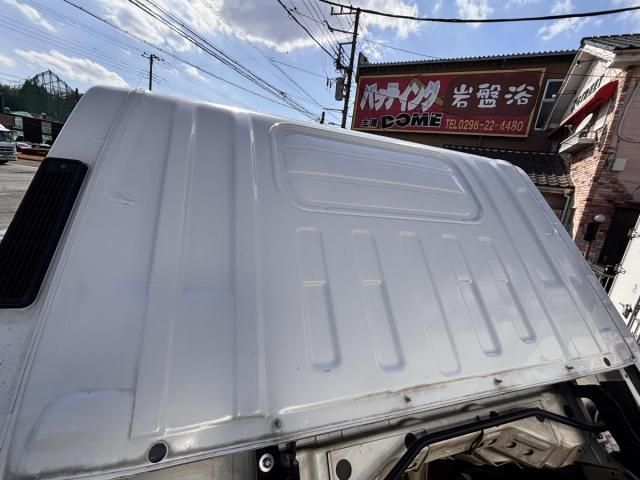 ISUZU ELF 2015 Image 31