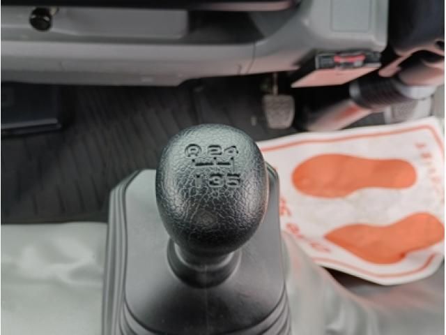 HINO DUTRO 2022 Image 31