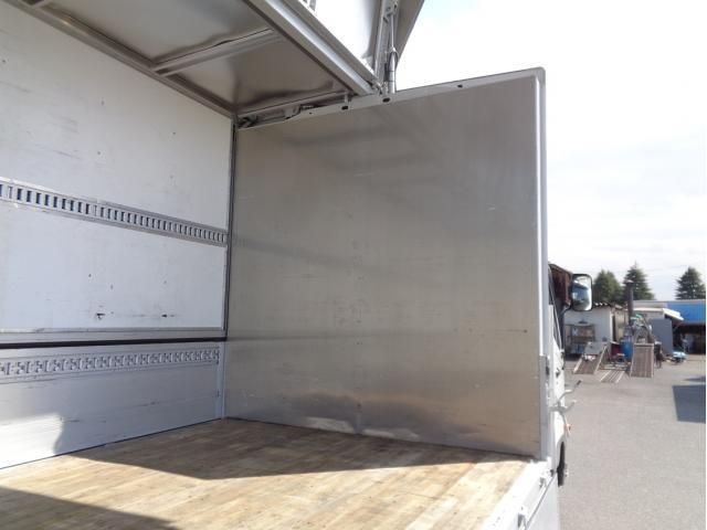 MITSUBISHI FUSOU FIGHTER 2023 Image 31