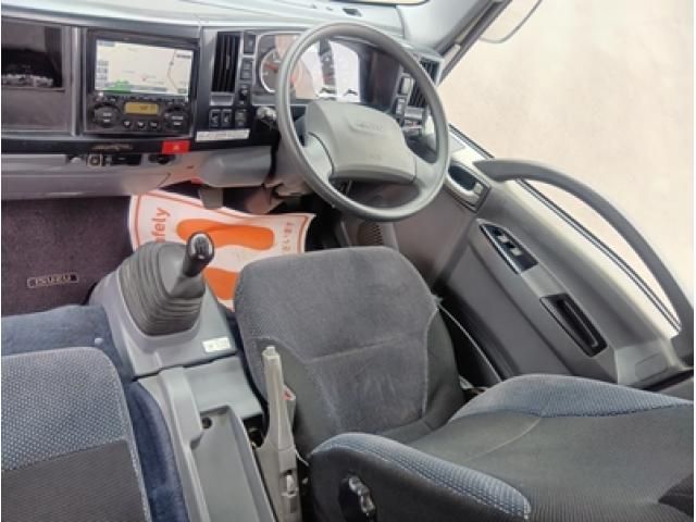 ISUZU ELF 2016 Image 31