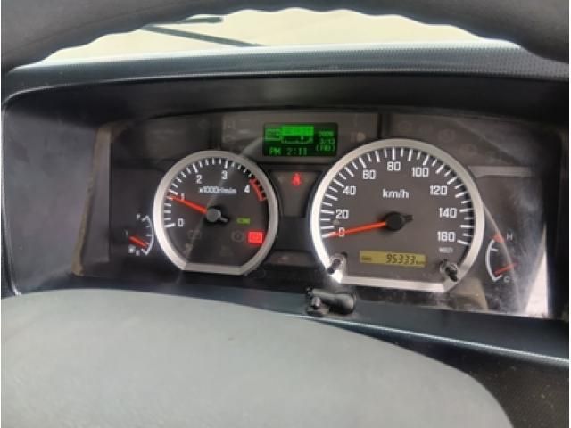 ISUZU ELF 2016 Image 31