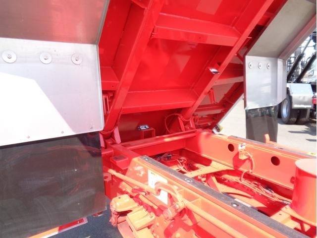 MITSUBISHI FUSOU FIGHTER 2024 Image 31