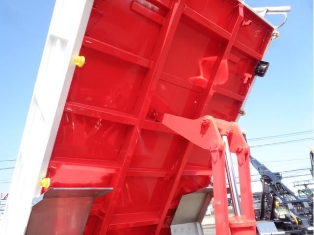 MITSUBISHI FUSOU FIGHTER 2024 Image 31