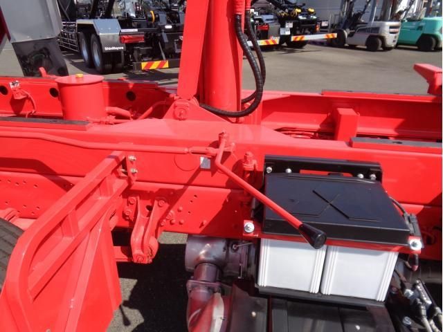 MITSUBISHI FUSOU FIGHTER 2024 Image 31