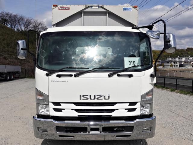ISUZU FORWARD 2017 Image 31