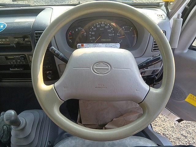 HINO DUTRO 2011 Image 31