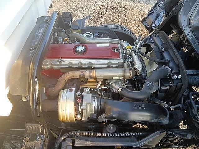 HINO DUTRO 2011 Image 31