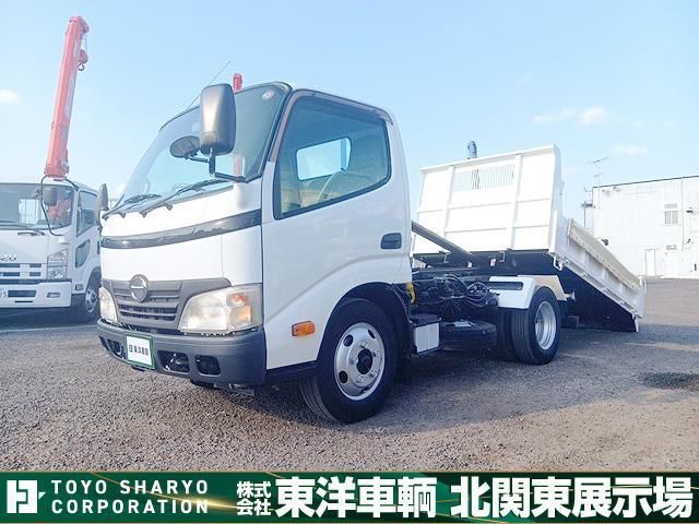 HINO DUTRO 2011 Image 31