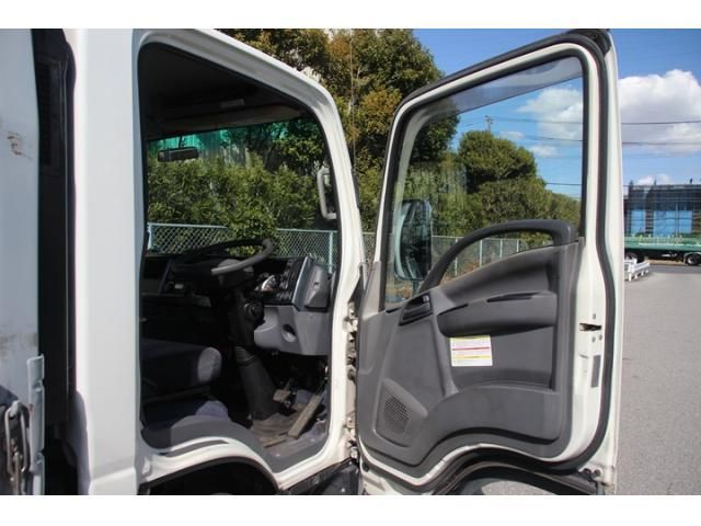 ISUZU ELF 2022 Image 31