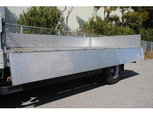 ISUZU ELF 2022 Image 31