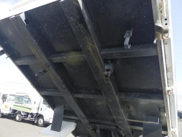 HINO DUTRO 2012 Image 31