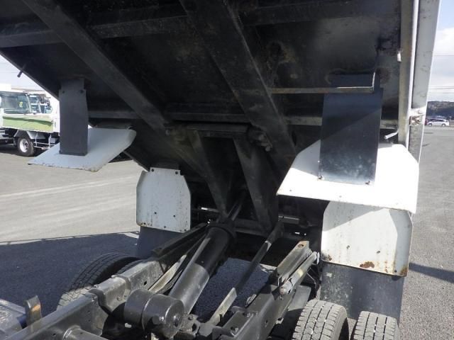 HINO DUTRO 2012 Image 31