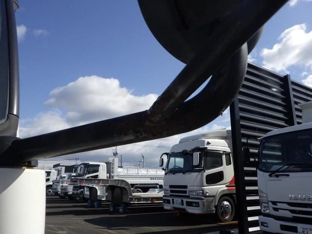 HINO DUTRO 2012 Image 31