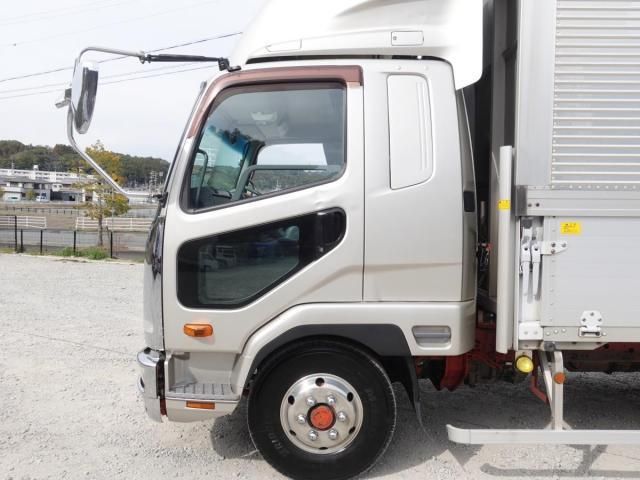 MITSUBISHI FUSOU FIGHTER 2013 Image 31