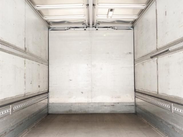 MITSUBISHI FUSOU FIGHTER 2013 Image 31