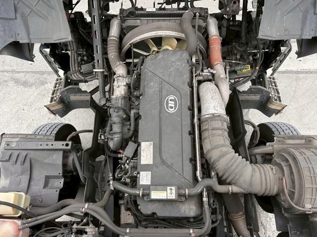 NISSAN DIESEL QUON 2020 Image 31