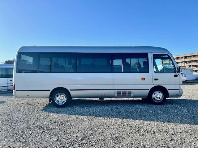 HINO LIESSE 2016 Image 31