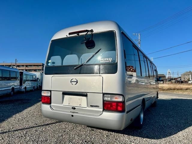 HINO LIESSE 2016 Image 31