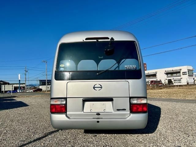 HINO LIESSE 2016 Image 31