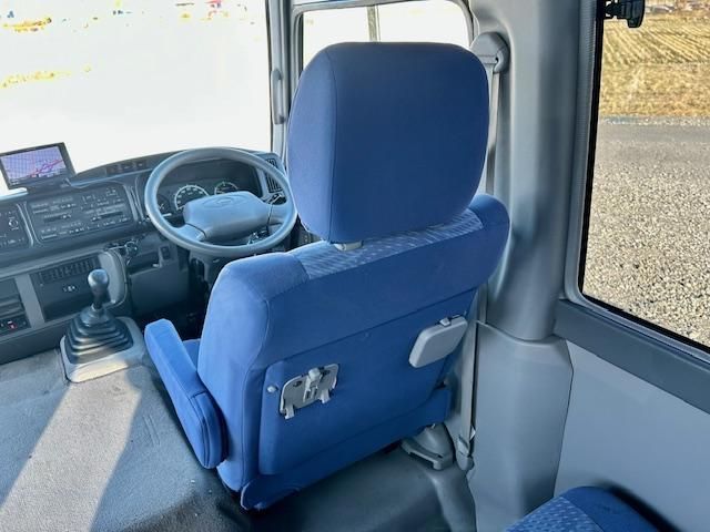 HINO LIESSE 2016 Image 31