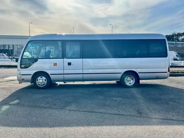 HINO LIESSE 2016 Image 31