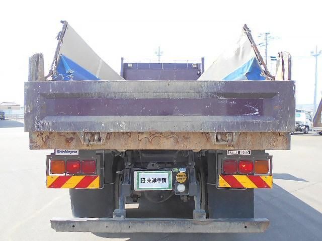 MITSUBISHI FUSOU SUPER GREAT 2014 Image 31